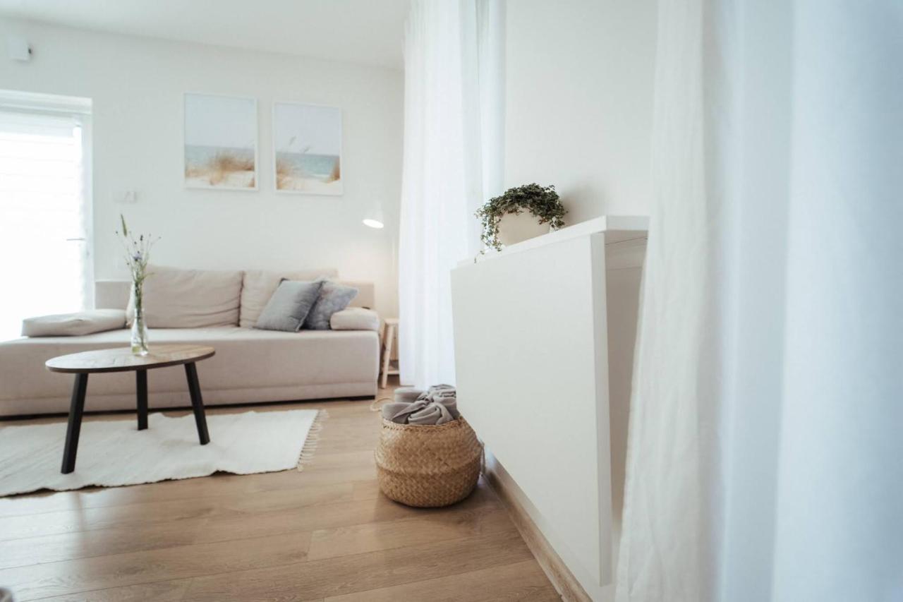 No.1 Apartment In Palanga, Vaivorykstes Apartment Exterior photo